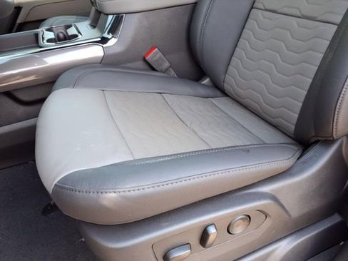 New 2025 Chevrolet Silverado 2500 ZR2 w/ Technology Package image 21