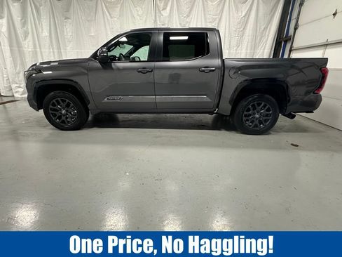 Used 2025 Toyota Tundra Platinum AWD/4WD image 4