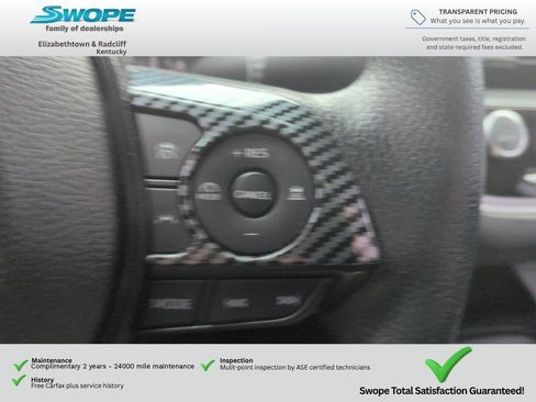 Used 2024 Toyota Corolla LE w/ LE Convenience Package FWD image 24
