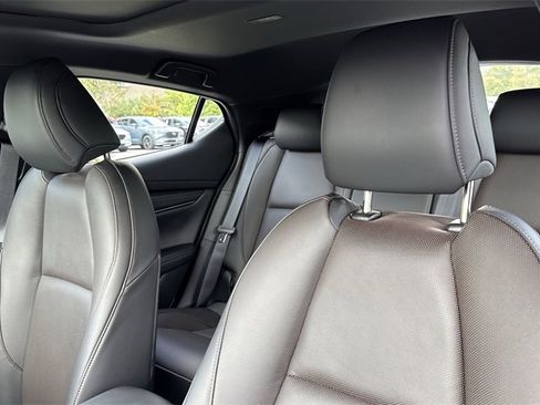 New 2026 MAZDA MAZDA3 Hatchback w/Premium Plus Pkg image 42