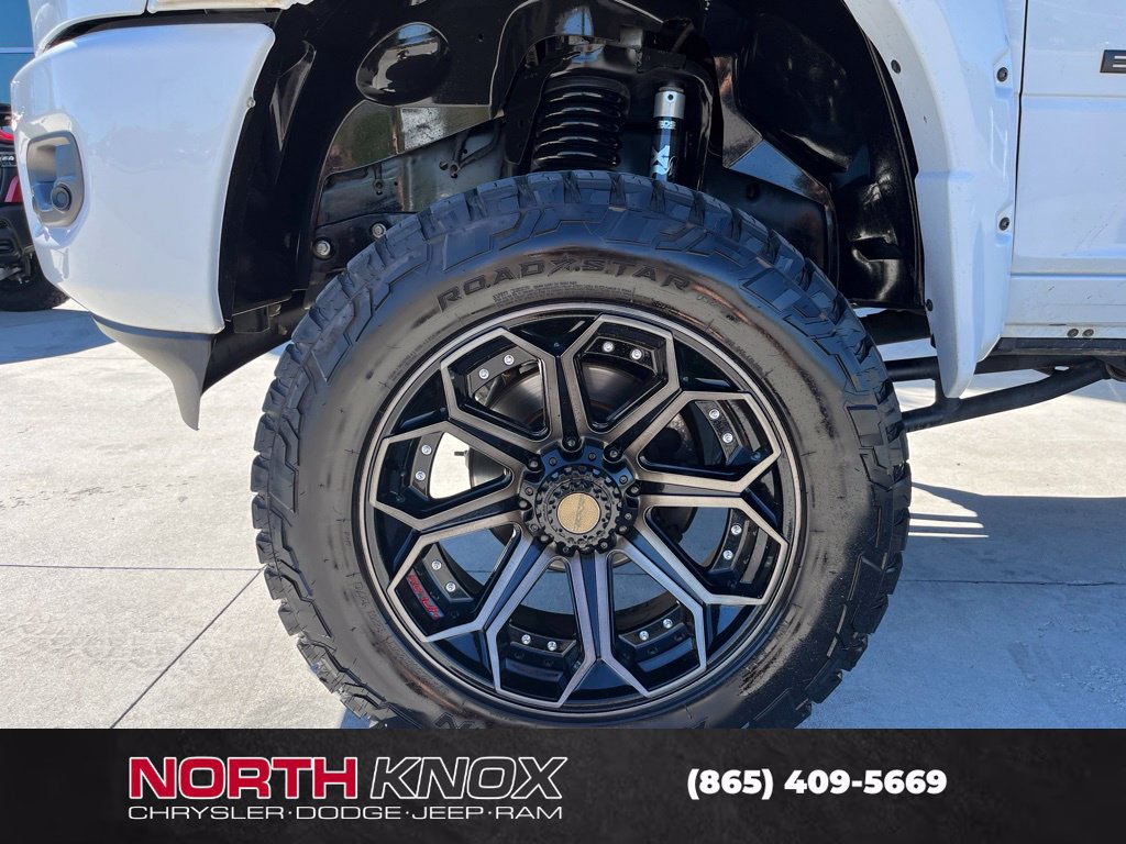 Used 2022 RAM 2500 Big Horn w/ Level C Equiment Group AWD/4WD image 3