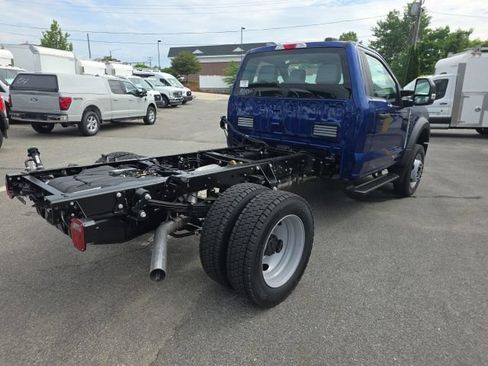 New 2026 Ford F550 4x4 Regular Cab Super Duty image 3