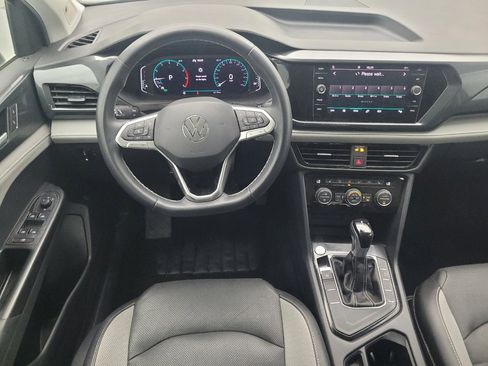 Used 2022 Volkswagen Taos SEL w/ Panoramic Sunroof Package FWD image 22