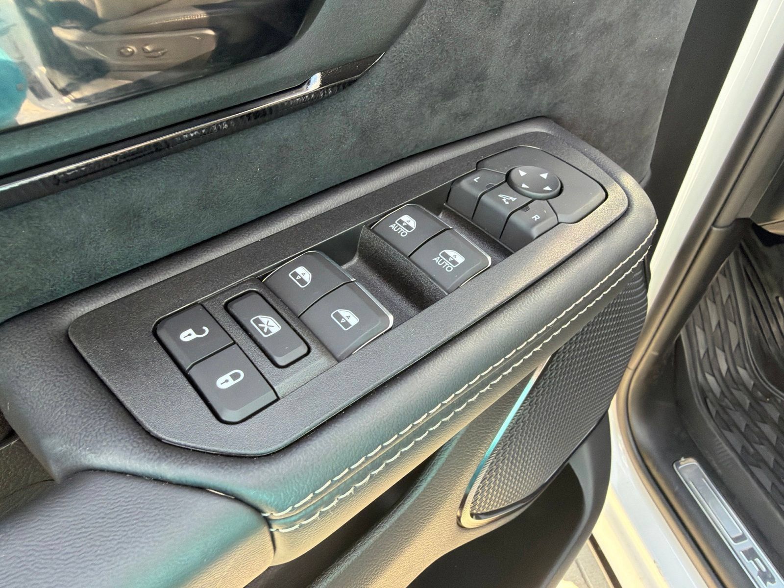 New 2026 RAM 1500 RHO AWD/4WD image 15