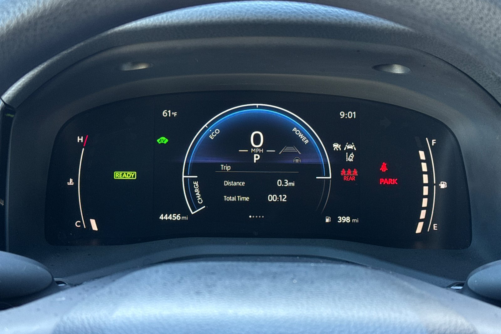 Used 2025 Toyota Camry LE FWD image 24