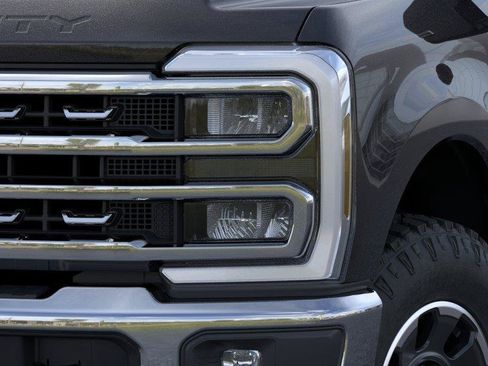 New 2026 Ford F250 Lariat w/ Tremor Off-Road Package AWD/4WD image 18