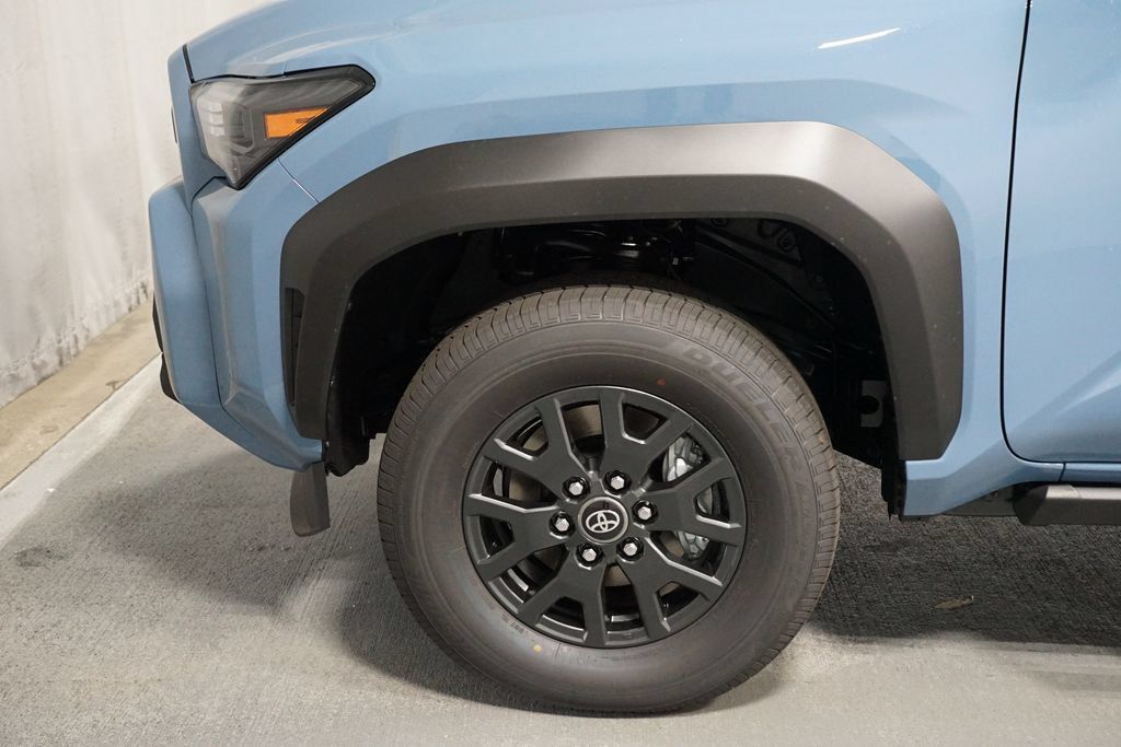 New 2026 Toyota 4Runner SR5 AWD/4WD image 5