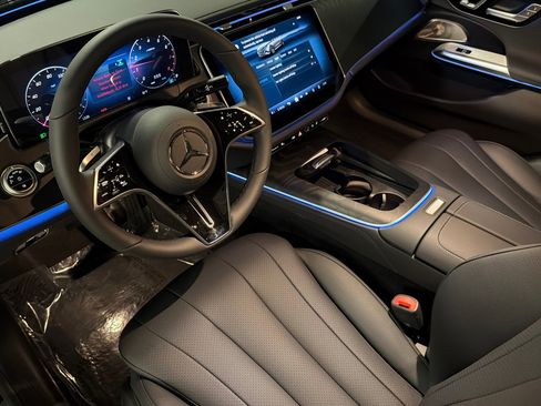 New 2027 Mercedes-Benz E 350 Sedan image 9