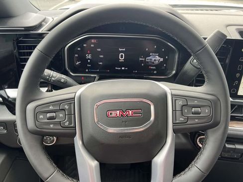 New 2026 GMC Sierra 1500 Elevation AWD/4WD image 18