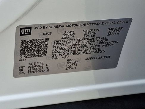 Used 2025 Chevrolet Equinox LT AWD/4WD image 27