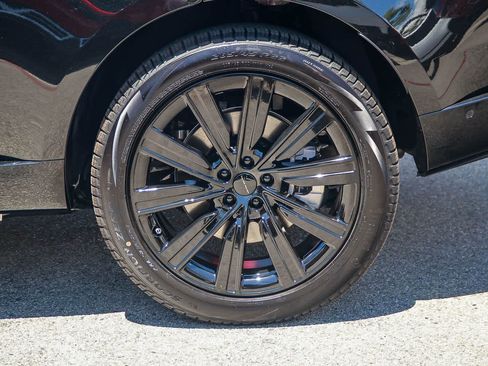 New 2026 Land Rover Range Rover SE AWD/4WD image 8