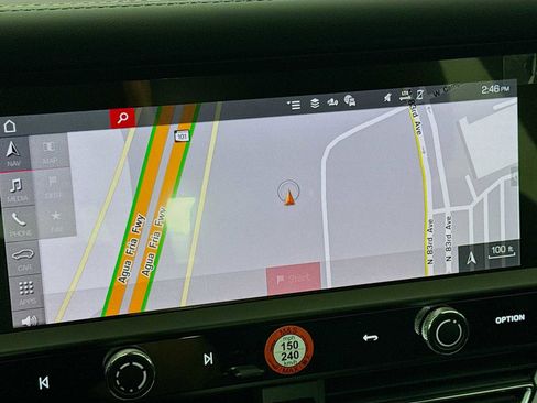 New 2026 Porsche Macan image 19