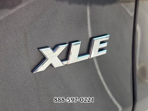 Used 2025 Toyota RAV4 XLE FWD image 14