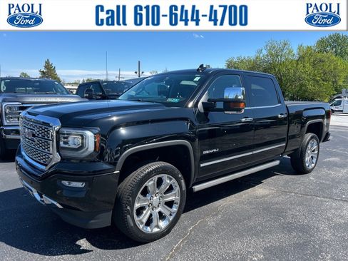 Used 2018 GMC Sierra 1500 Denali w/ Denali Ultimate Package AWD/4WD image 1