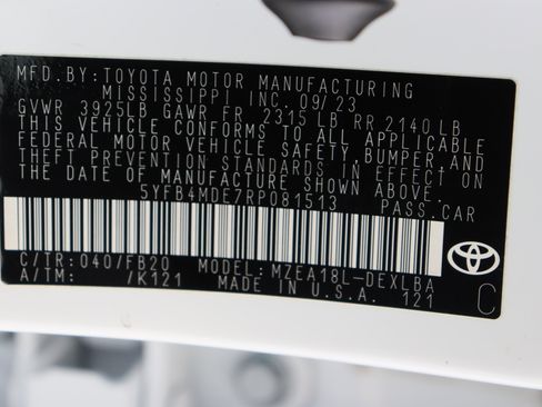 Used 2024 Toyota Corolla LE FWD image 37