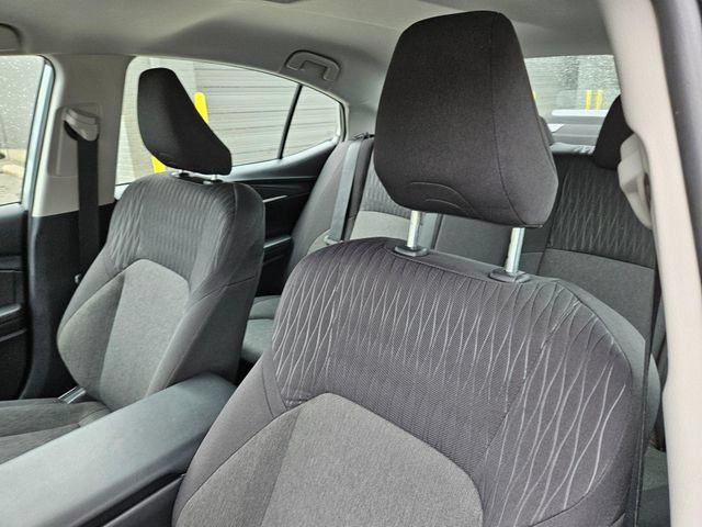 Used 2025 Toyota Camry LE FWD image 20