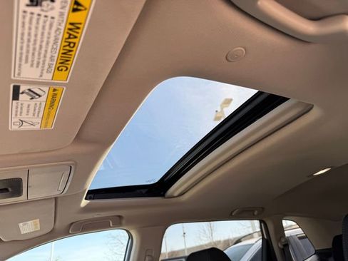 Used 2023 Honda CR-V EX image 18