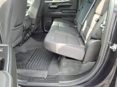 Used 2023 GMC Sierra 1500 Elevation AWD/4WD image 13