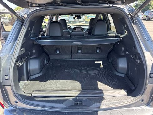 Certified 2025 Subaru Forester Touring AWD/4WD image 12