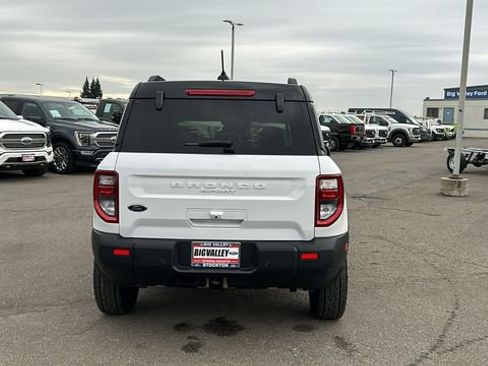 Used 2025 Ford Bronco Sport Badlands image 4