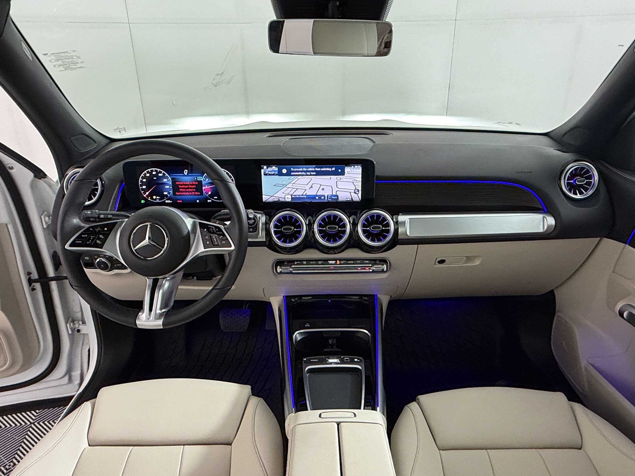 Used 2025 Mercedes-Benz GLB 250 4MATIC image 16