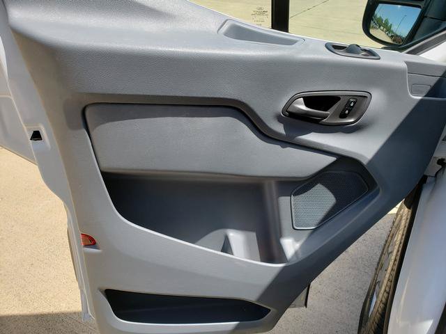 Used 2018 Ford Transit 150 130 Low Roof RWD image 11