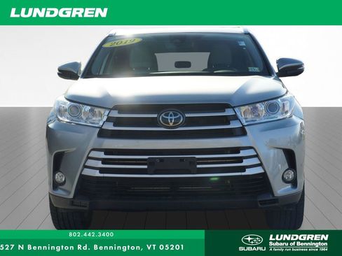 Used 2019 Toyota Highlander XLE image 36
