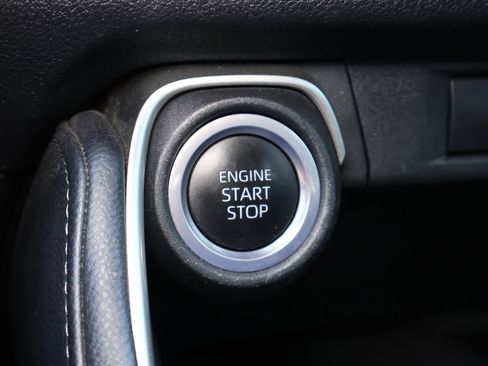 Used 2024 Toyota Grand Highlander Limited image 19