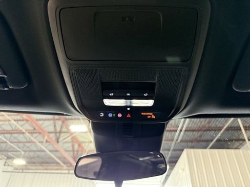 New 2026 Chevrolet Traverse Z71 w/ LPO, Floor Liner Package image 28