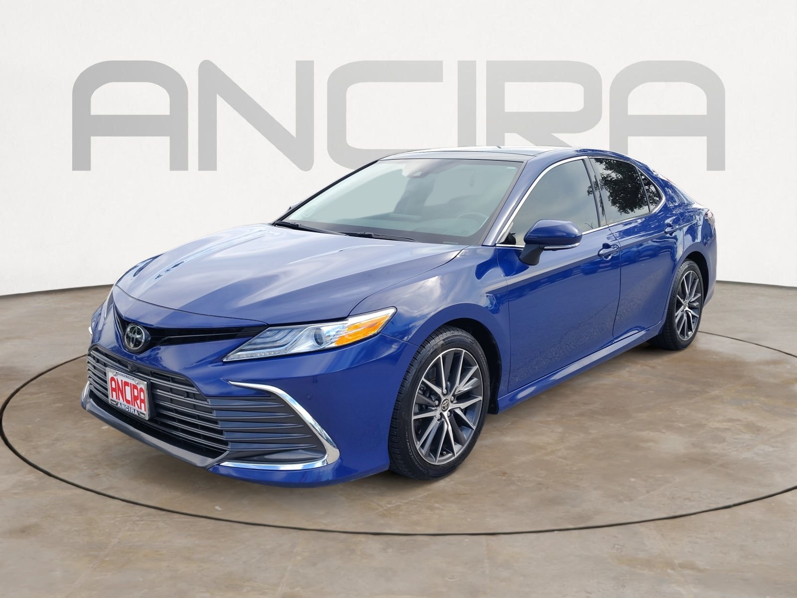 Used 2023 Toyota Camry XLE w/ Navigation Package FWD image 6