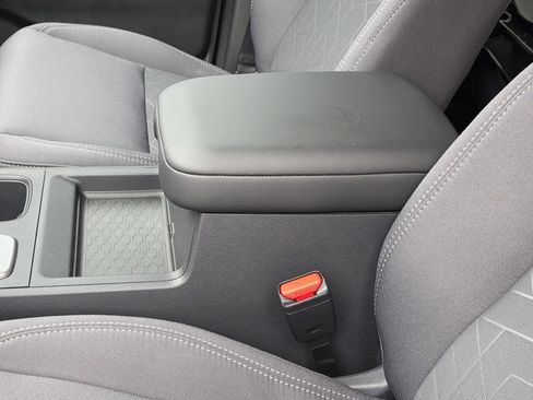 New 2026 Nissan Frontier SV w/ SV Convenience Package RWD image 8