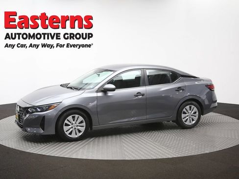Used 2024 Nissan Sentra S FWD image 56