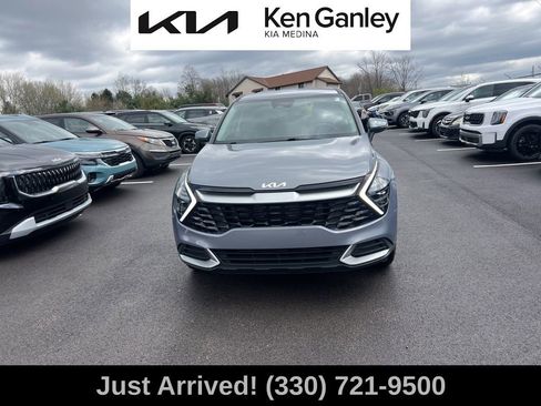 Certified 2024 Kia Sportage EX image 2