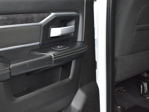 Used 2024 RAM 2500 Big Horn image 12