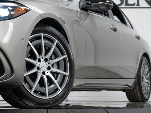 Certified 2024 Mercedes-Benz C 43 AMG 4MATIC Sedan image 28
