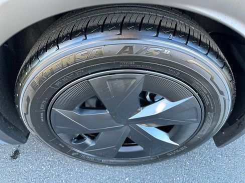 New 2026 Toyota Prius LE image 26