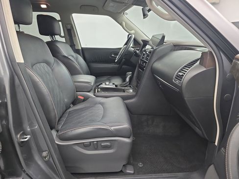 Used 2023 Nissan Armada Platinum w/ Captain's Chairs Package RWD image 46