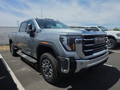 Used 2024 GMC Sierra 2500 SLT w/ SLT Convenience Package