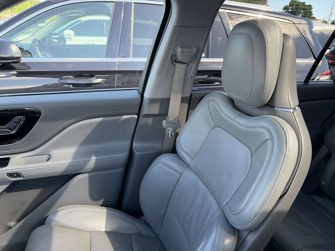 Used 2020 Lincoln Aviator Reserve w/ Equipment Group 202A AWD/4WD image 25