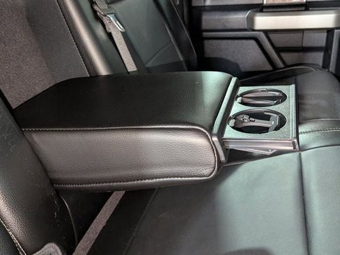 Used 2017 Ford F350 Lariat image 27