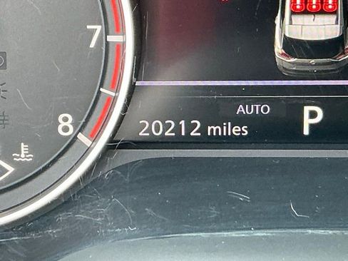 Used 2023 Nissan Rogue SL image 29