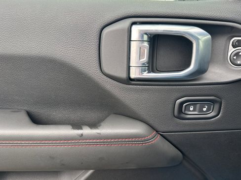 New 2026 Jeep Wrangler Unlimited Rubicon image 10