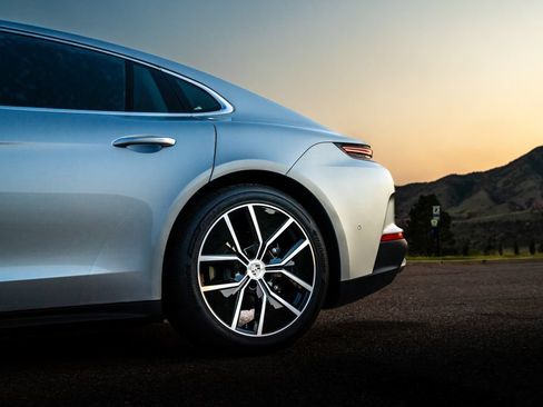 New 2026 Porsche Panamera 4 AWD/4WD image 6
