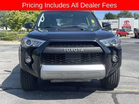 Used 2023 Toyota 4Runner TRD Off-Road Premium w/ Moonroof Package AWD/4WD image 8