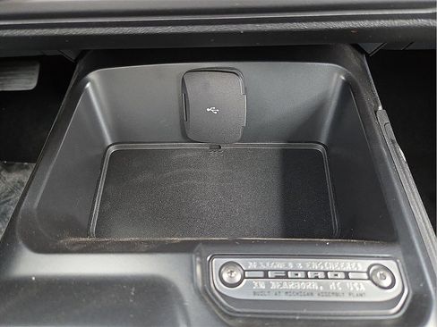 New 2025 Ford Bronco 2-Door image 12