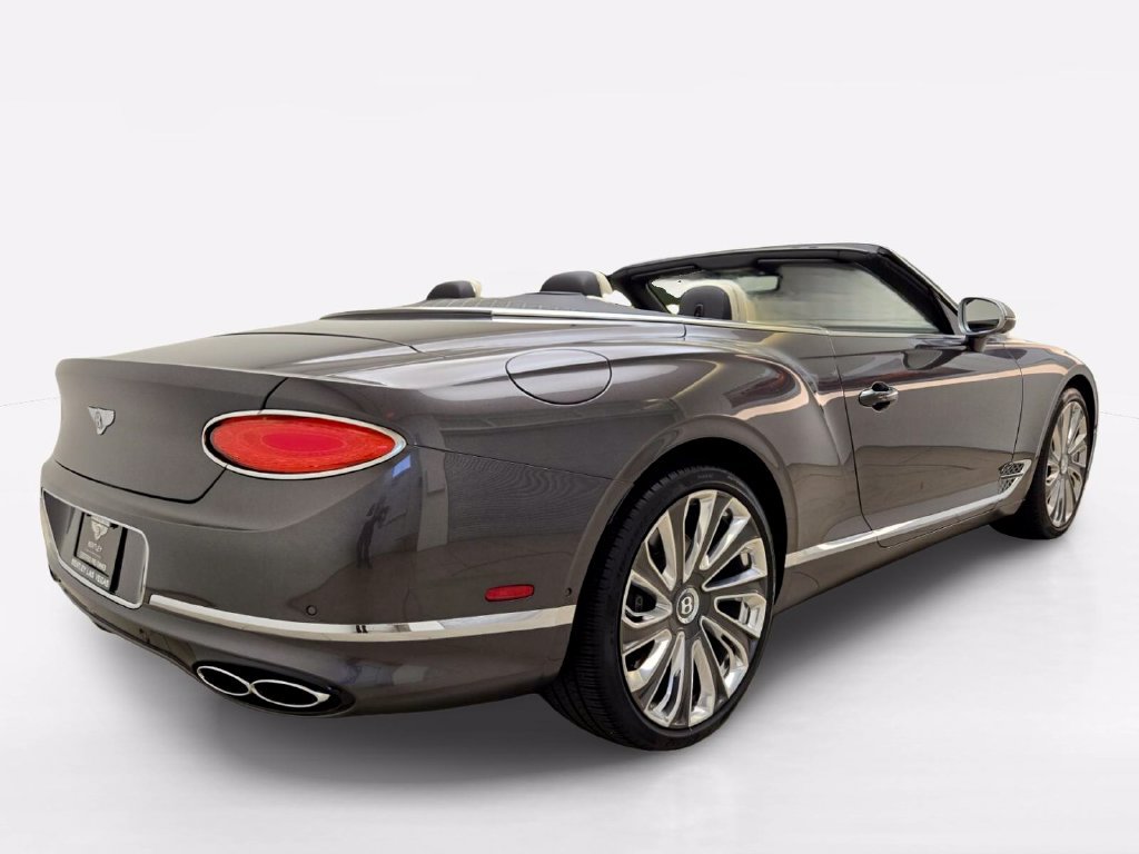 Used 2021 Bentley Continental GT AWD/4WD image 11