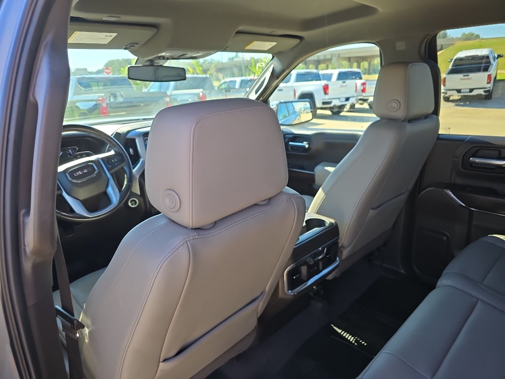 Used 2019 GMC Sierra 1500 SLT w/ SLT Premium Plus Package AWD/4WD image 9