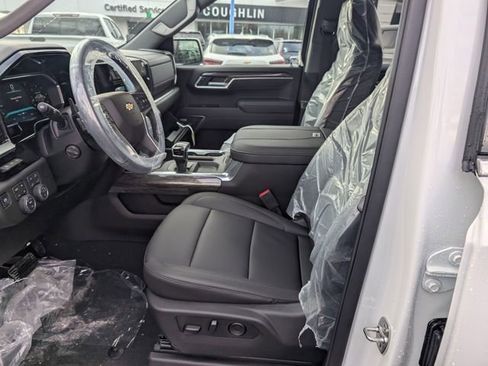New 2026 Chevrolet Silverado 1500 LTZ w/ LTZ Premium Package AWD/4WD image 14