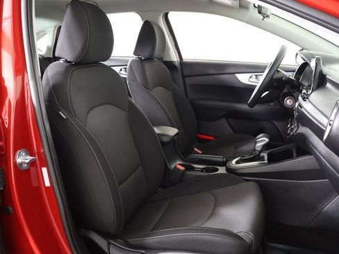 Used 2024 Kia Forte LXS image 27