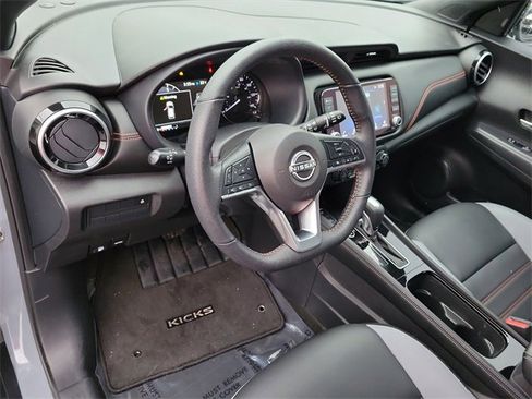 Certified 2023 Nissan Kicks SR w/ SR Premium Package image 20
